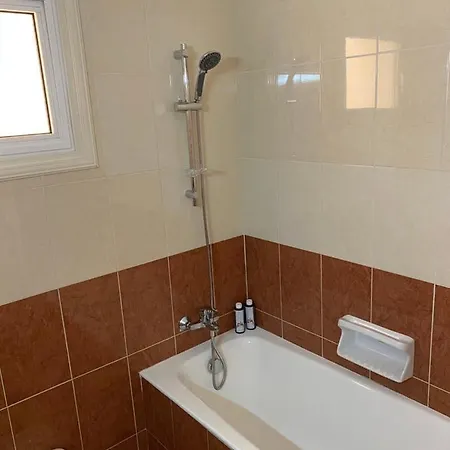 Holiday City Center Apartment Larnaca